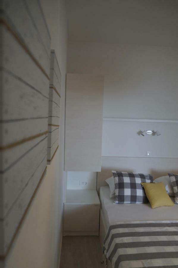 Frapedo Sport Makarska Apartment Exterior foto